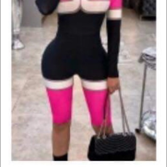 One piece Jumpsuit - Picture 4 of 4